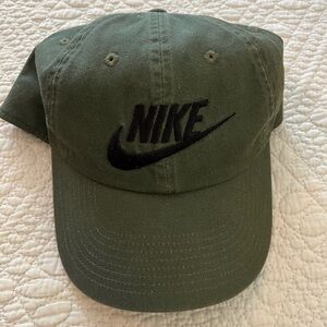 Nike Unisex Olive Green Hat